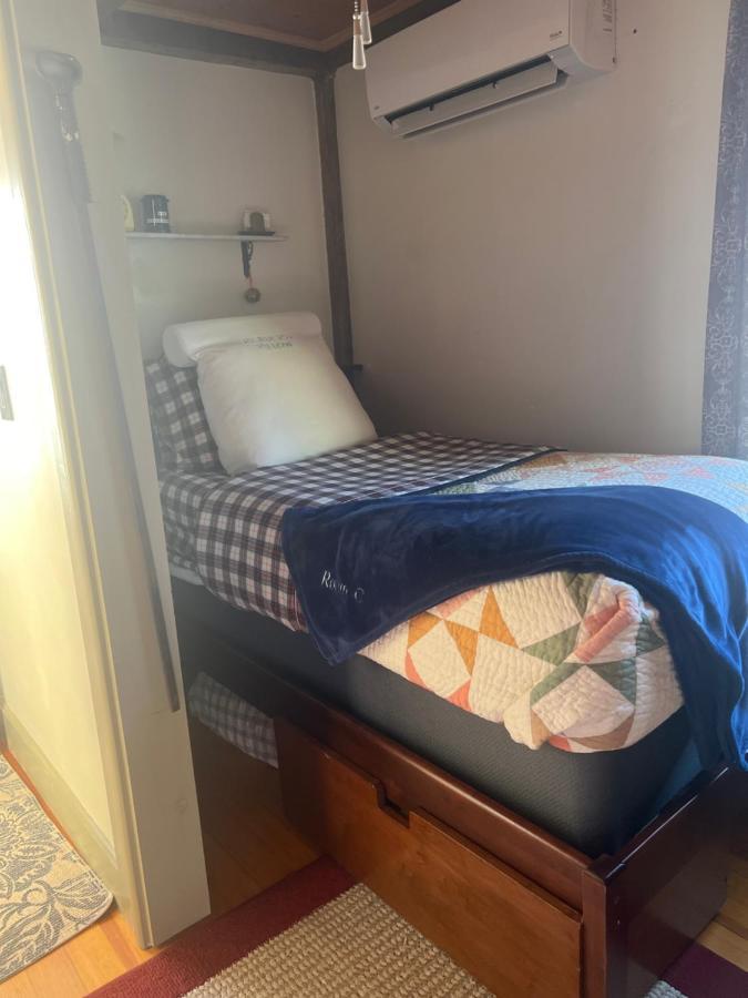 Hallowell Rooming House Екстер'єр фото