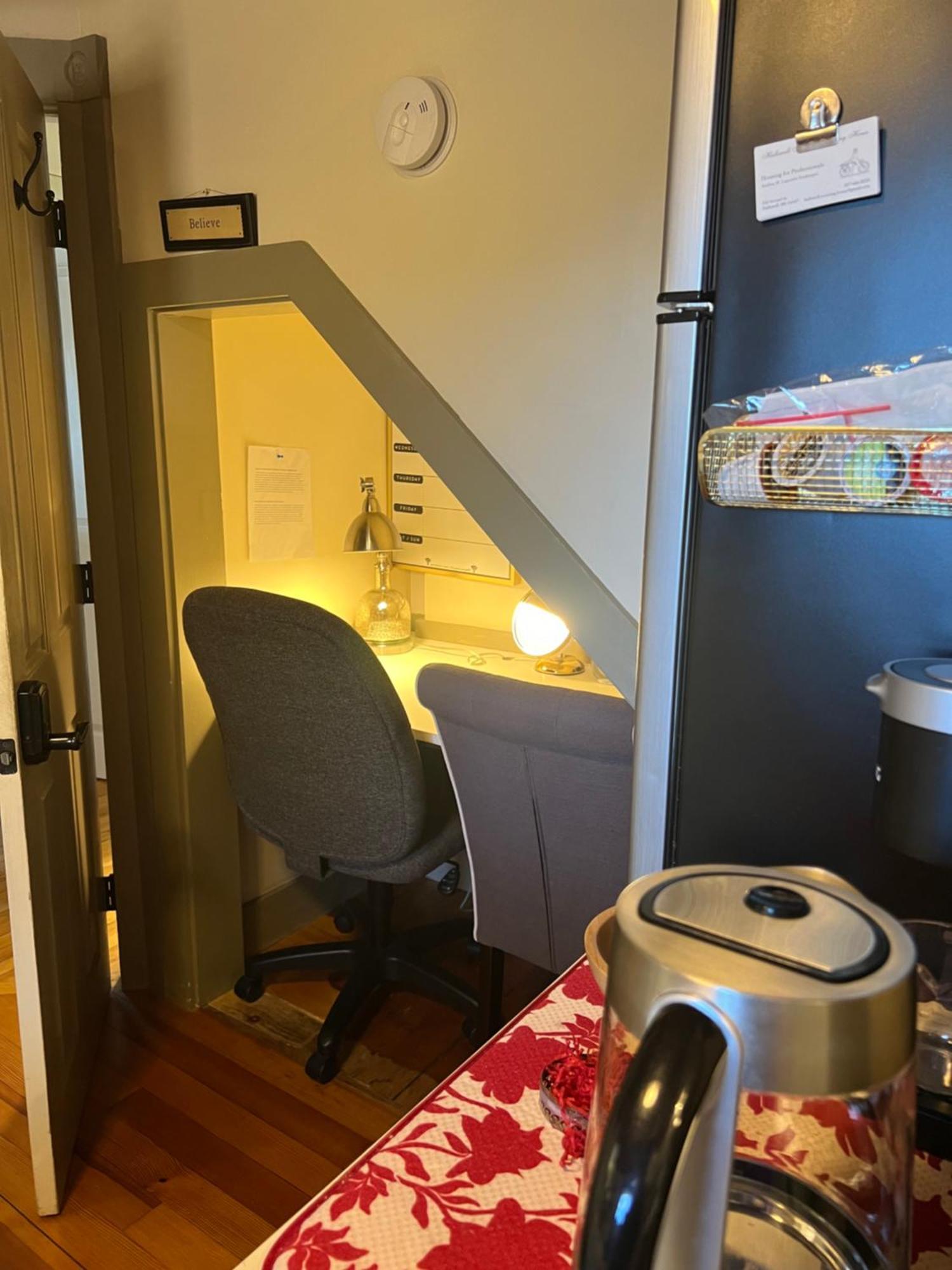 Hallowell Rooming House Екстер'єр фото